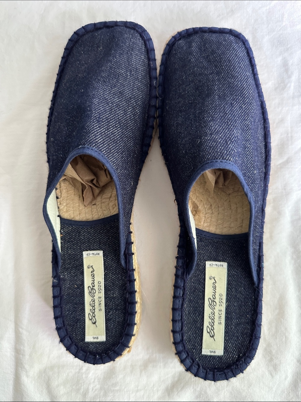 Eddie Bauer Espadrille Flats Size 11 Navy Denim Slip On Coastal Casual - Picture 2 of 6